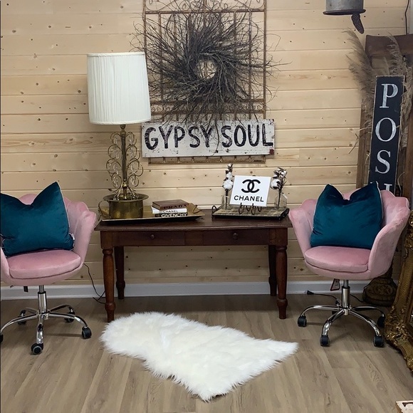 Save my closet ...Lisa - Picture 9 of 14